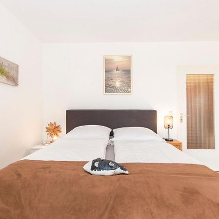 Lord Nelson Cuxhaven Appartement Buitenkant foto