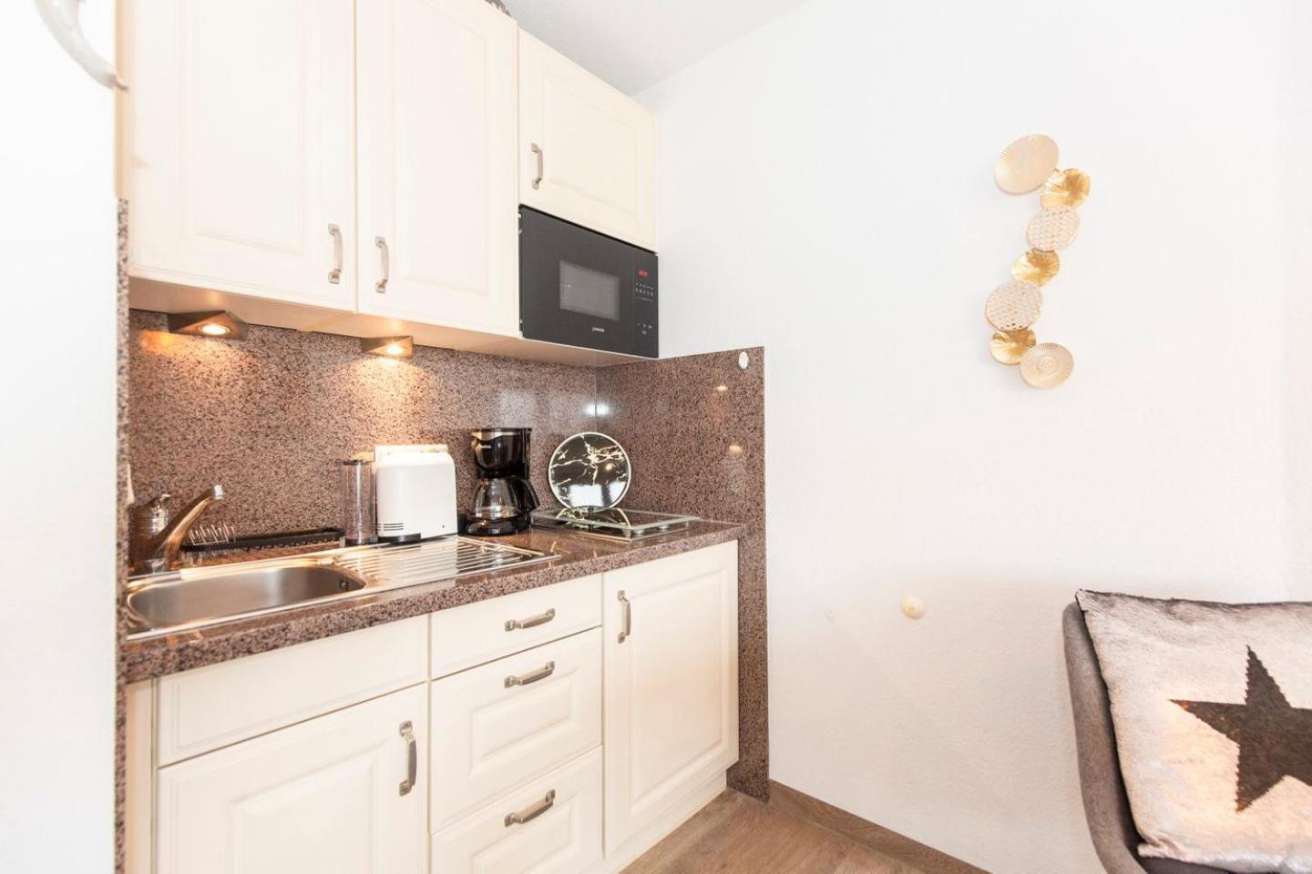 Lord Nelson Cuxhaven Appartement Buitenkant foto