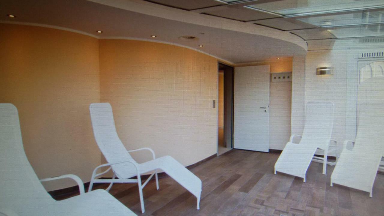 Lord Nelson Cuxhaven Appartement Buitenkant foto